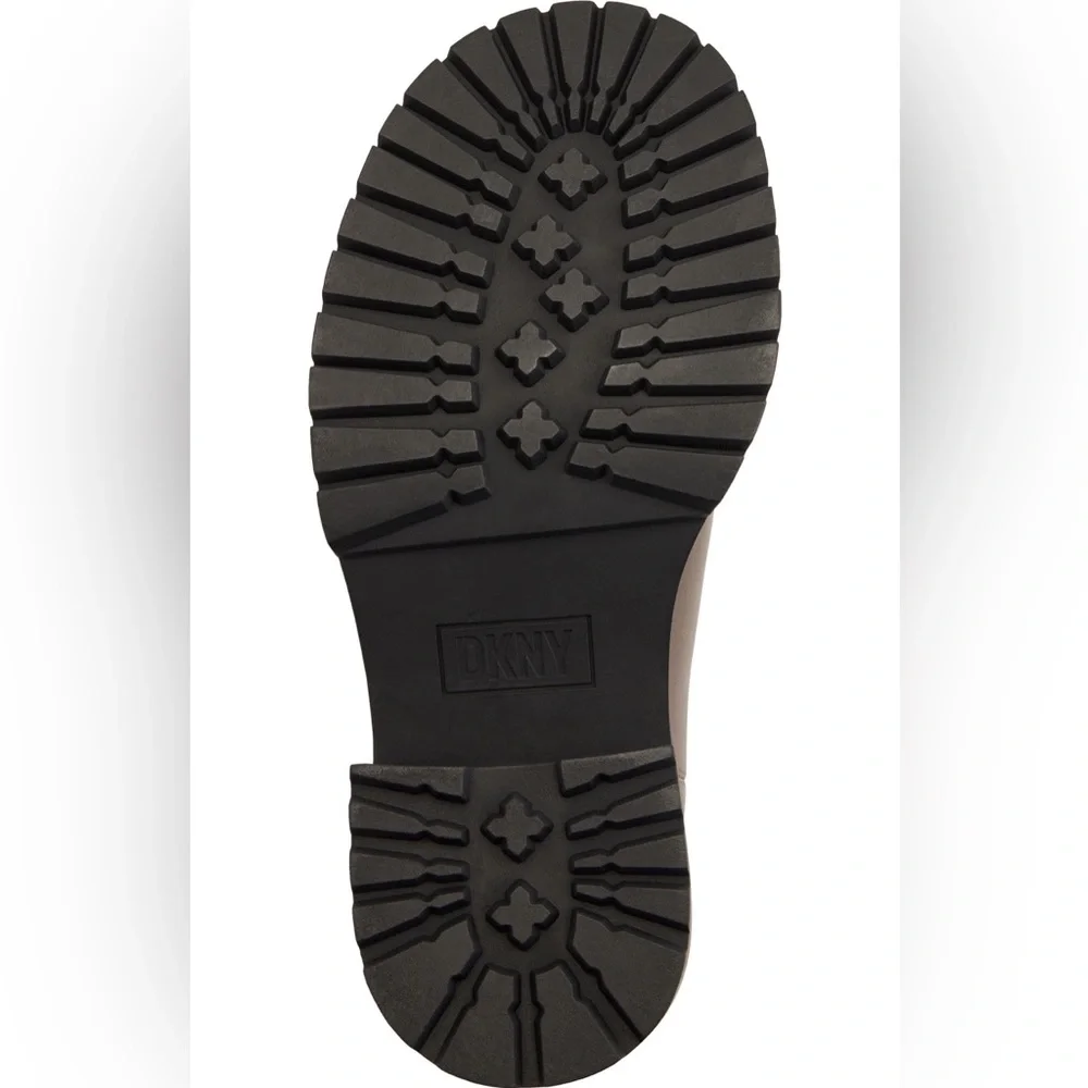 DKNY Women's Patria Pull-On Chelsea Booties- Size 6 - Picture 3 of 11